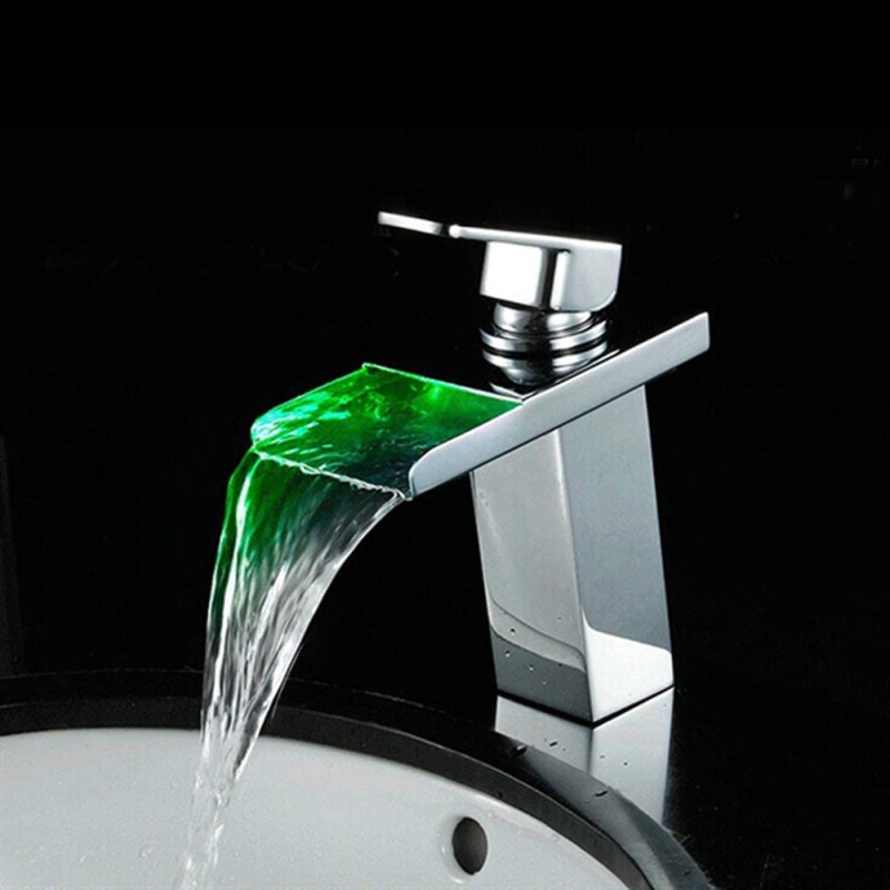 Grifería VS Vision para baño Monocomando Cascada Alta Cuadrada con Luz